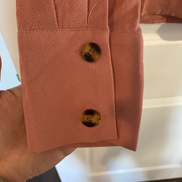 Pink blouse - Picture 2 of 3